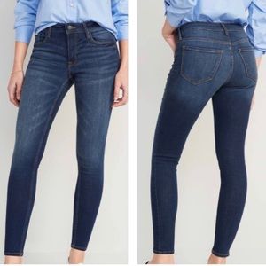 Women’s - Old Navy - Mid-Rise Rockstar Super Skinny Jeans - Size 6
